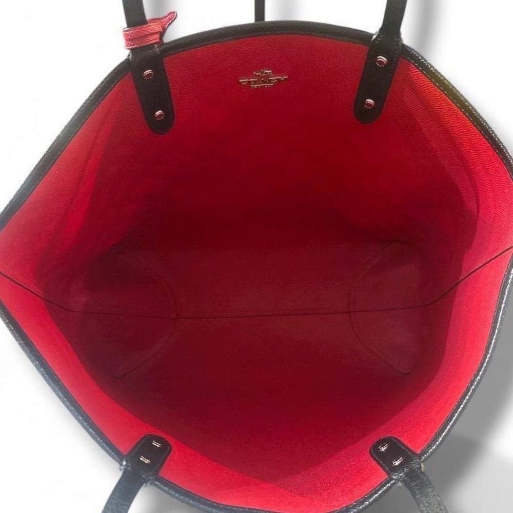 Coach Reversible Tote Bag Red Black Graphic Print Leather Interior Pouch - Picture 4 of 6